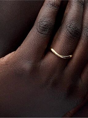 Pandora Organically Shaped Band Ring Sz 6